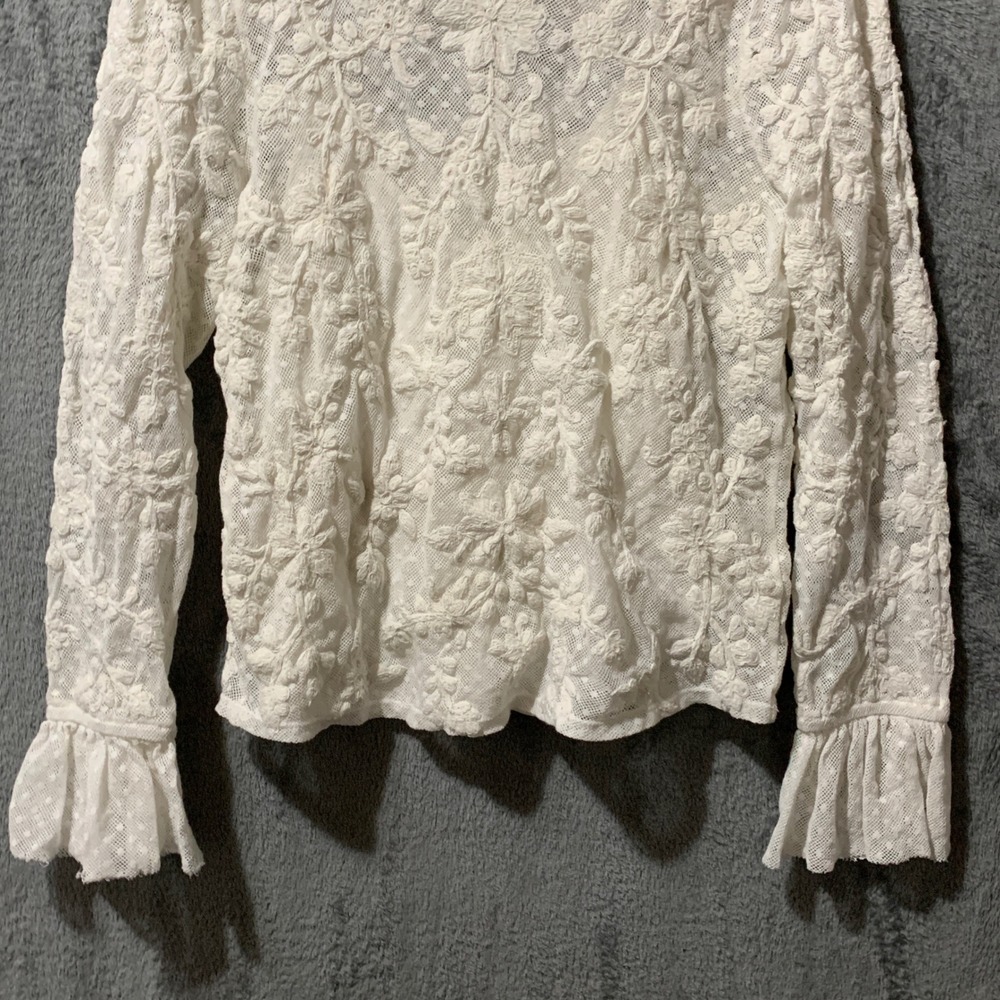 Sundance White Floral Lace Embroidered Ruffle Cuff Blouse Petite Small PS - Picture 10 of 15
